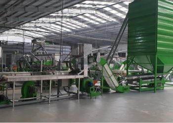 RMRDC Assesses the Cashew Processing Plant/CNSL at FUNAAB
