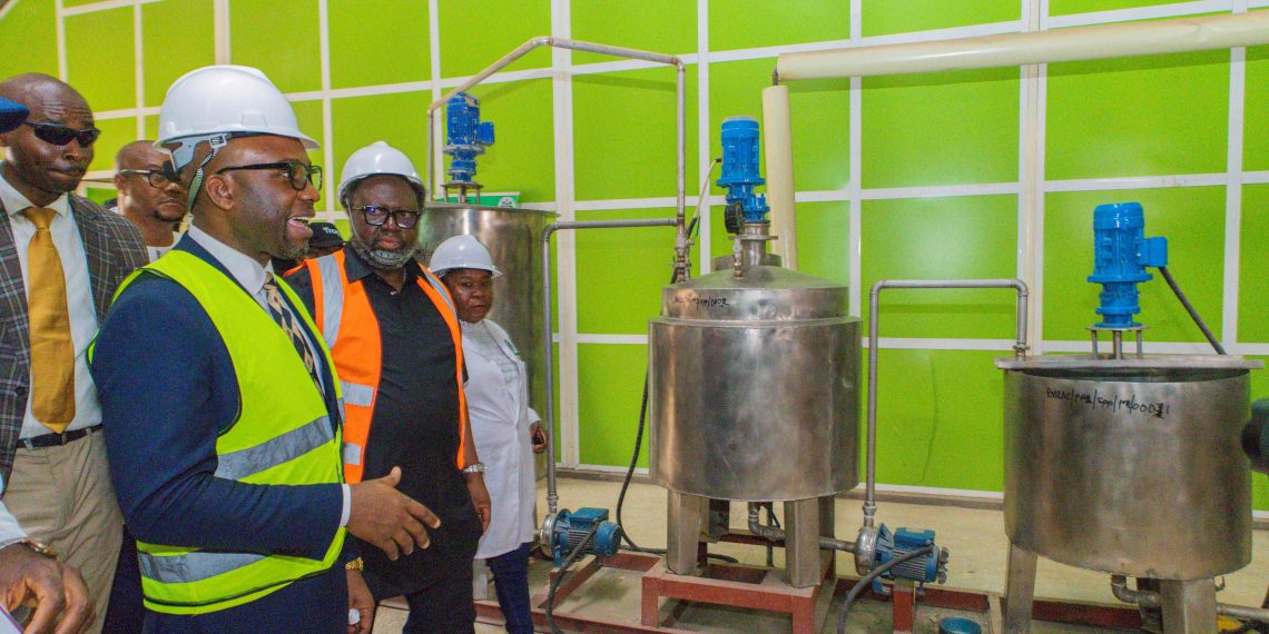 FMIST Minister Inspects RMRDC Pilot Plants Ahead of “Energise Commercialisation Now” Flag-Off in Kano